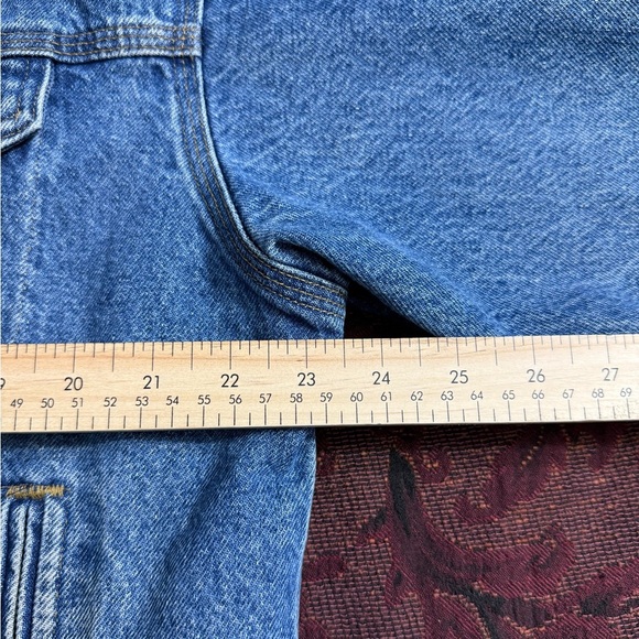 Vtg Carhartt Boxy Denim Jacket - Picture 5 of 6